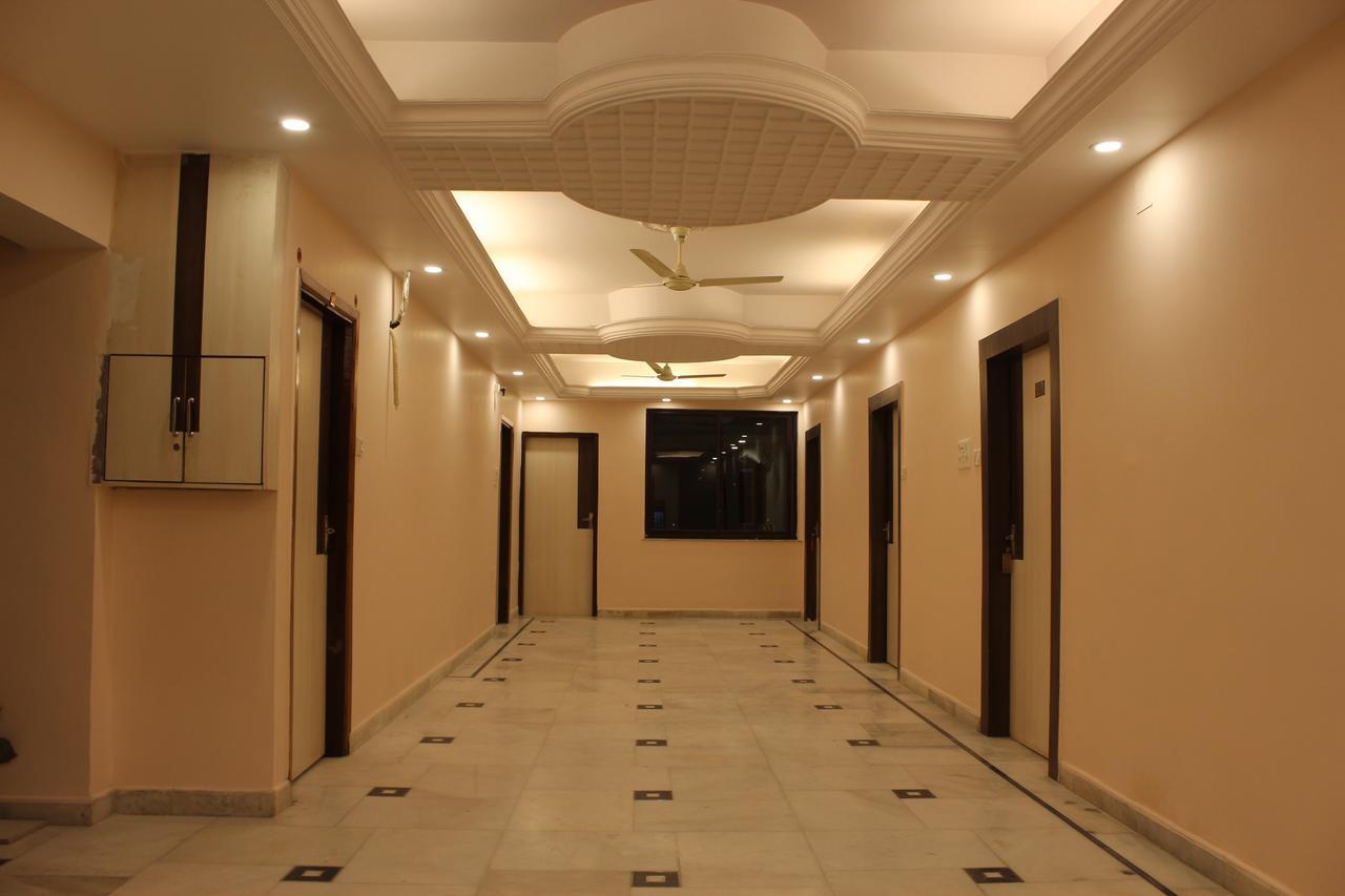 Hotel Kuber Palace Ranchi Esterno foto